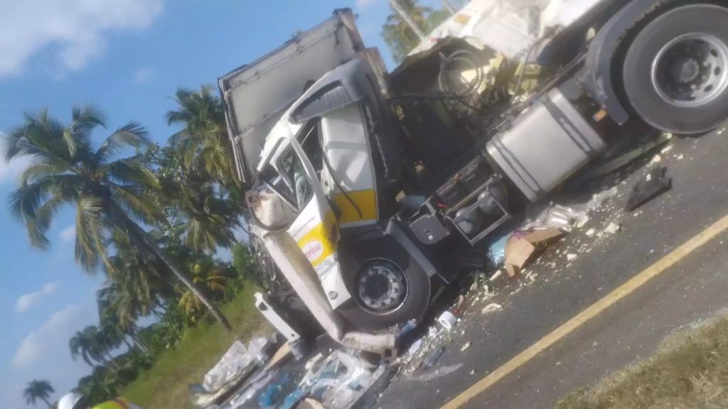 9-1-1 informa sobre accidente de tránsito en sector La Victoria de SDN; se reporta una persona fallecida en la escena.