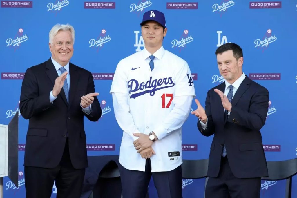 Dodgers presentan oficialmente a Shohei Ohtani