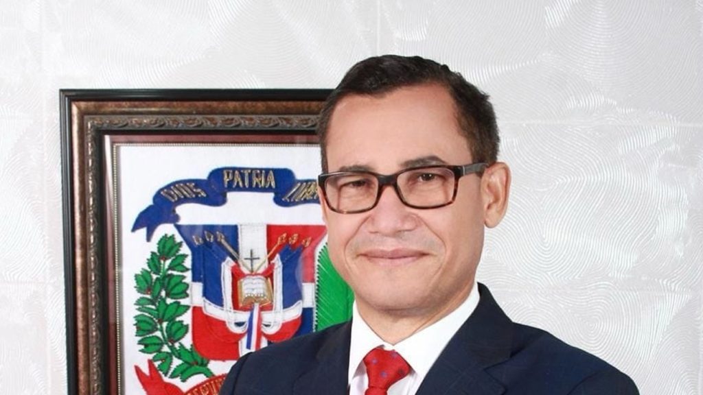 Eddy Olivares Trabajo